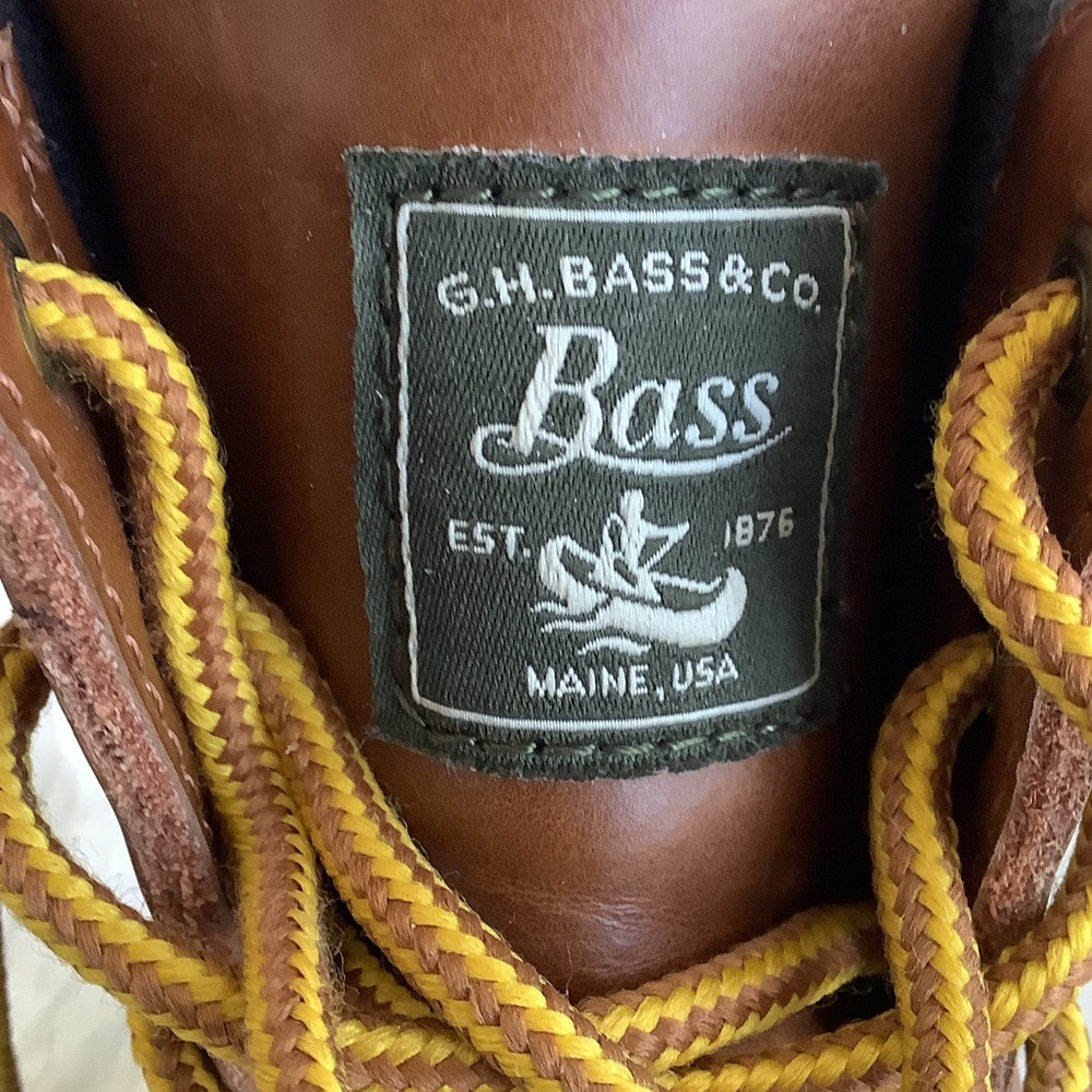 Duck Boots by G.H.Bass & Co. Women’s size 7 brown and navy blue - Picture 3 of 6